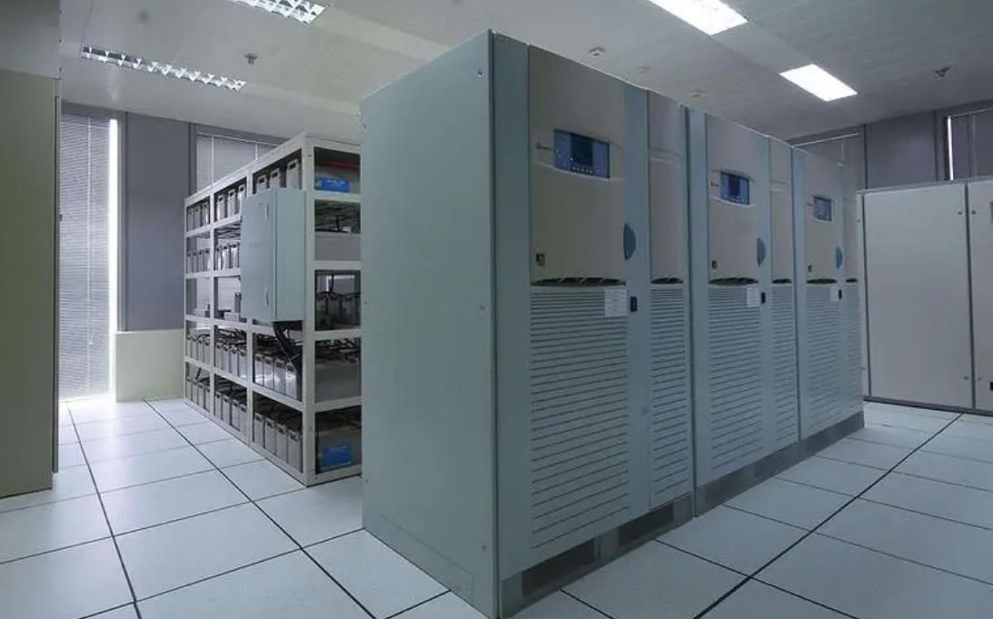 崇信UPS 电源的分类